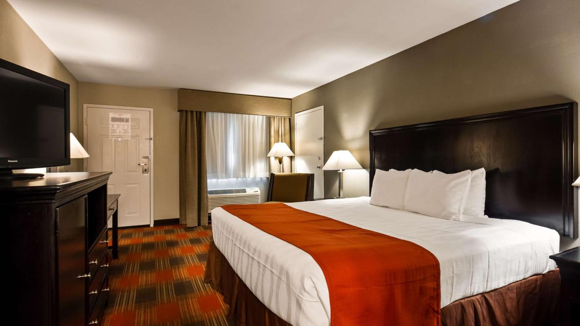 Best Western Willows Inn מראה חיצוני תמונה